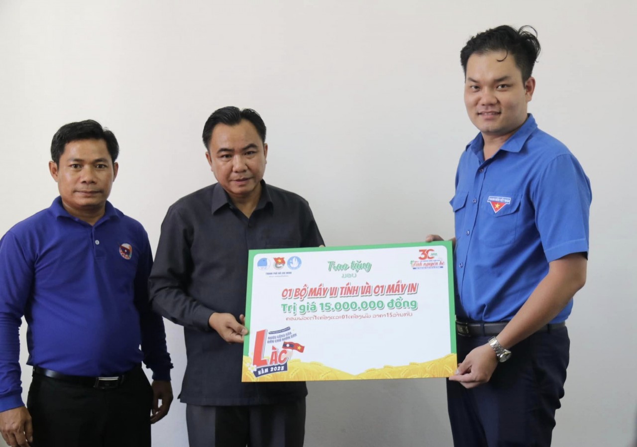 Hơn 80 cán bộ thành đoàn TPHCM tham gia hoạt động tình nguyện hè năm 2023 tại Lào