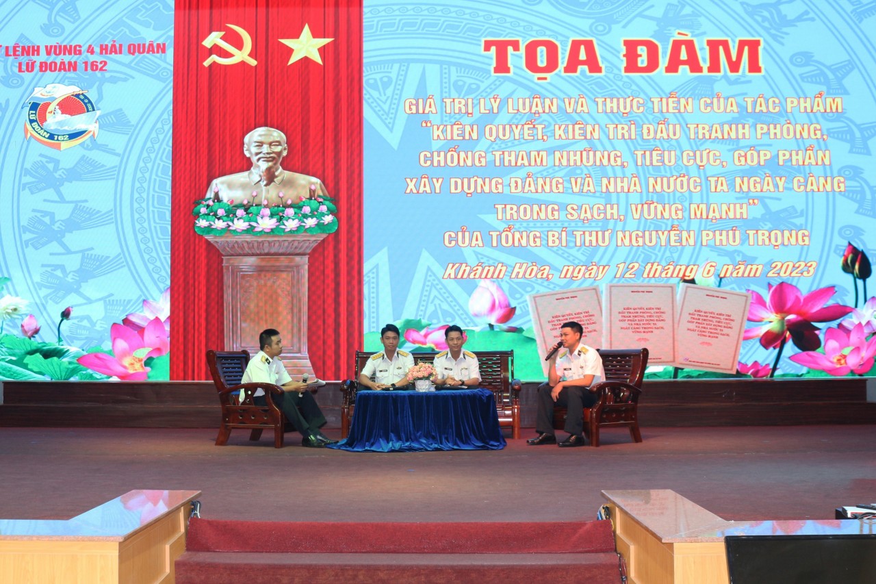 Hội thi thư viện, phòng Hồ Chí Minh Vùng 4 Hải quân năm 2023 kết thúc thành công Hội thi thư viện, phòng Hồ Chí Minh Vùng 4 Hải quân năm 2023 kết thúc thành công