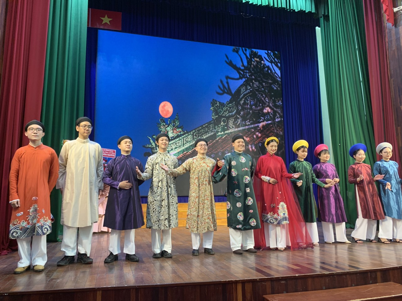 Giao lưu văn hóa Việt Nam - Malaysia Giao lưu văn hóa Việt Nam - Malaysia