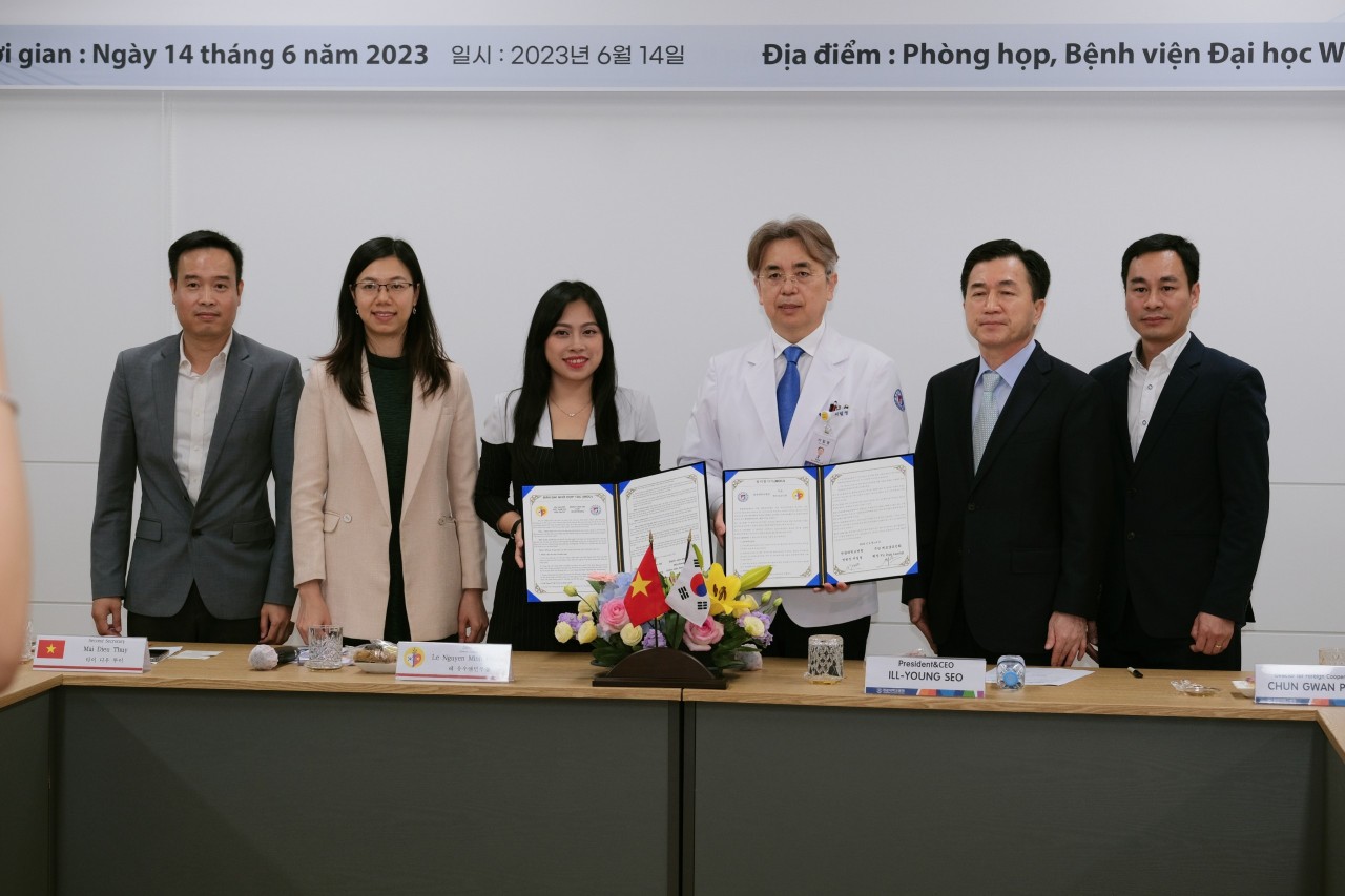 Hợp tác hỗ trợ y tế cho cộng đồng người Việt Nam tại Hàn Quốc Hợp tác hỗ trợ y tế cho cộng đồng người Việt Nam tại Hàn Quốc