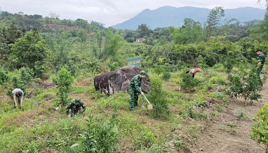 Bình Liêu, Quảng Ninh: Dân giàu, đường biên vững mạnh Bình Liêu, Quảng Ninh: Dân giàu, đường biên vững mạnh