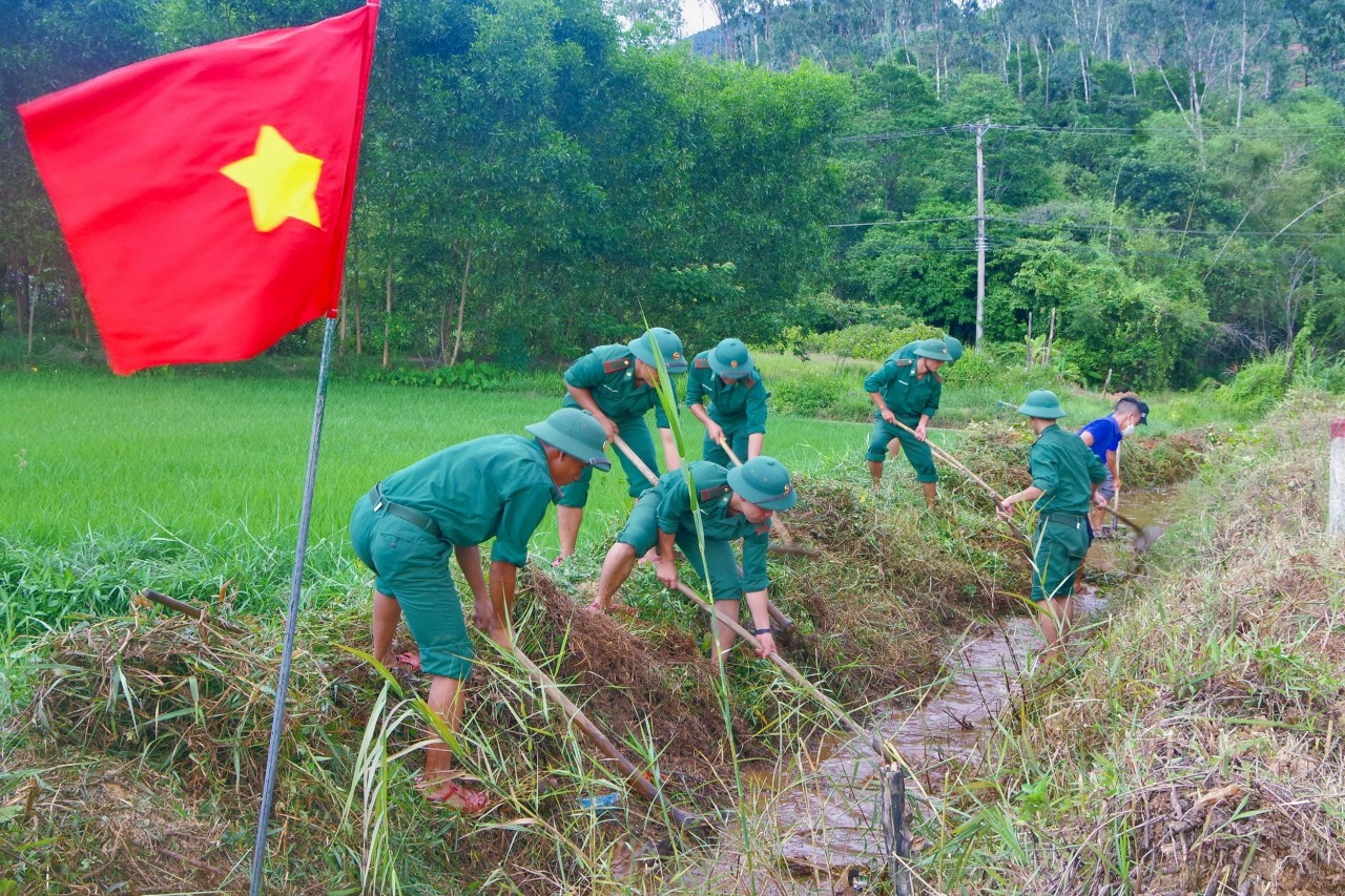 Tuổi trẻ Thừa Thiên Huế làm nhiều việc ý nghĩa tại xã biên giới biển Tuổi trẻ Thừa Thiên Huế làm nhiều việc ý nghĩa tại xã biên giới biển