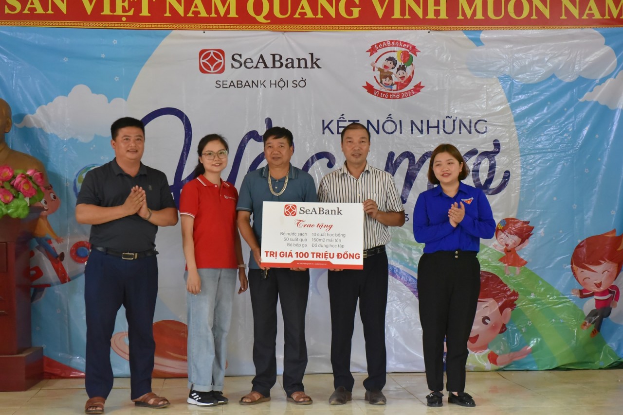 SeABank chia sẻ niềm vui, kết nối những ước mơ của trẻ thơ SeABank chia sẻ niềm vui, kết nối những ước mơ của trẻ thơ
