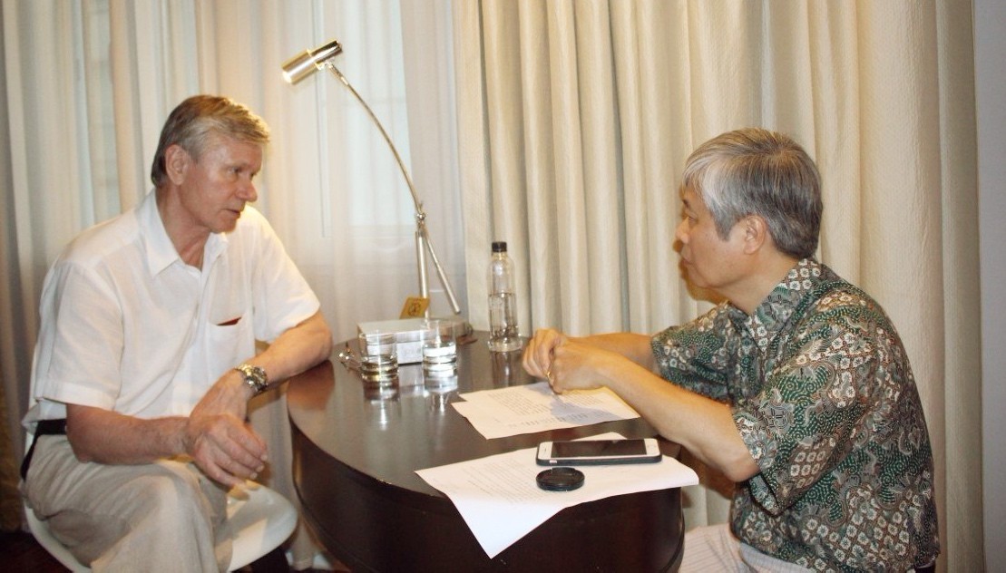 Nhà báo Mai Quang Huy: "Nhờ thông tin của đồng nghiệp Nga, một câu chuyện lịch sử oai hùng được sống lại" Nhà báo Mai Quang Huy: "Nhờ thông tin của đồng nghiệp Nga, một câu chuyện lịch sử oai hùng được sống lại"