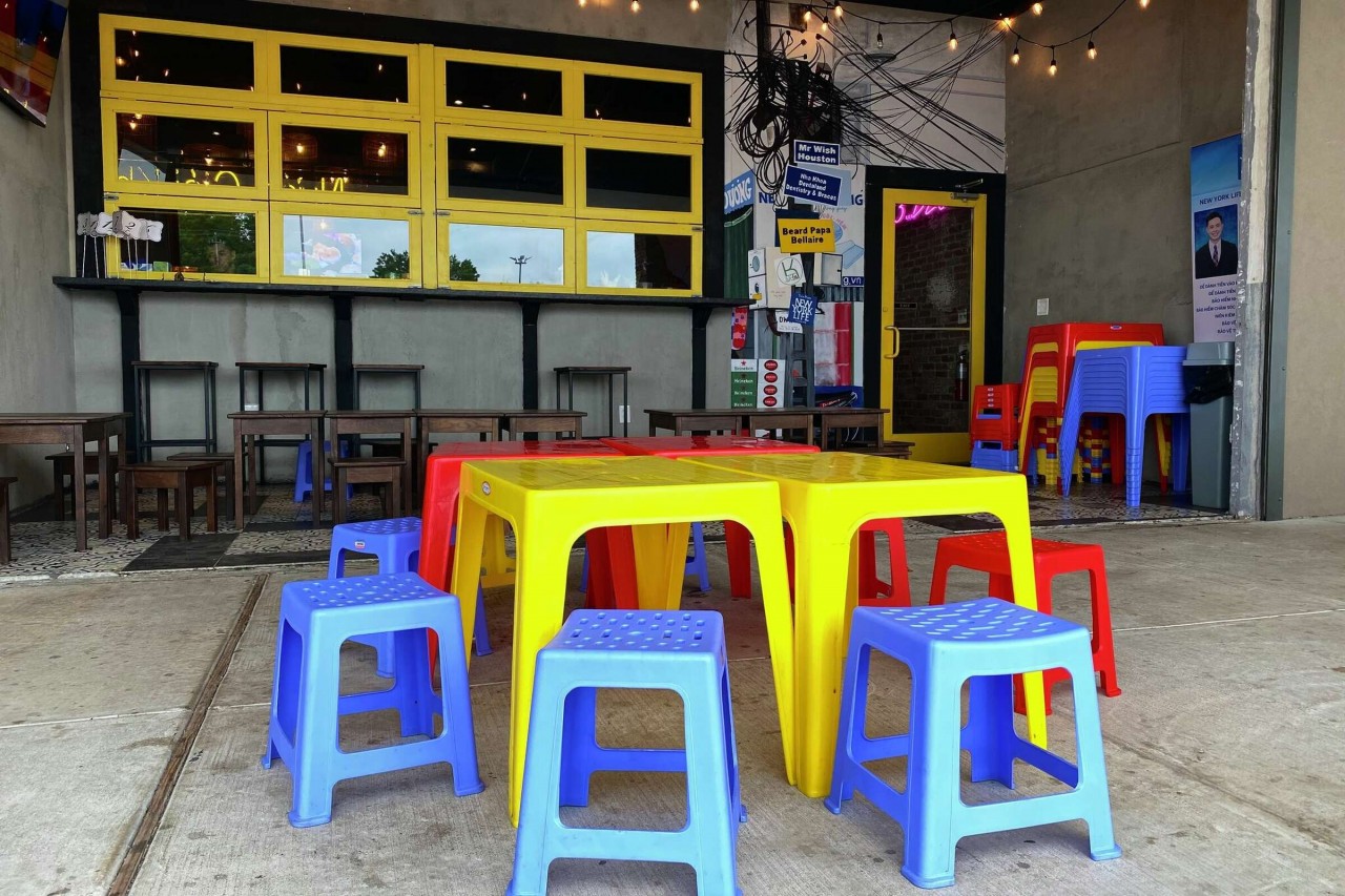 Vietnamese "Street Food" Aesthetic Becomes A Hit in US Vietnamese "Street Food" Aesthetic Becomes A Hit in US