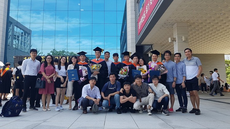 Việt Nam là 1 trong 10 quốc gia đứng đầu thế giới về số lượng du học sinh Việt Nam là 1 trong 10 quốc gia đứng đầu thế giới về số lượng du học sinh