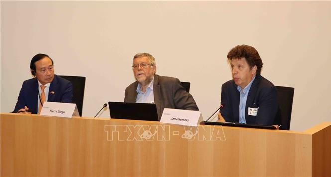Belgian MPs Push for Draft Resolution Supporting Vietnamese AO victims Belgian MPs Push for Draft Resolution Supporting Vietnamese AO victims