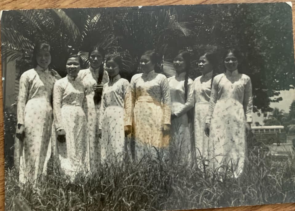 gái thú y 1967-1968 cách đây hơn 50 năm gái thú y 1967-1968 cách đây hơn 50 năm