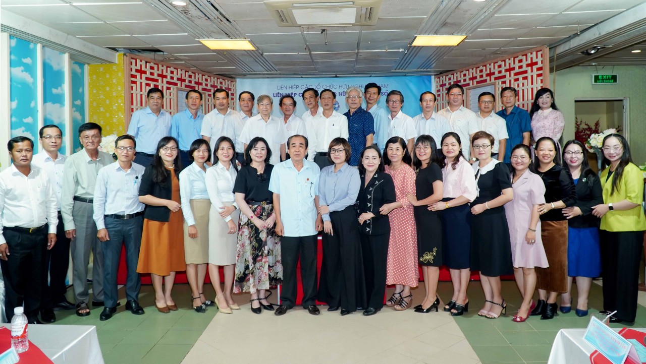 Liên hiệp các địa phương Cụm 5 tăng cường chia sẻ kinh nghiệm trong công tác đối ngoại nhân dân Liên hiệp các địa phương Cụm 5 tăng cường chia sẻ kinh nghiệm trong công tác đối ngoại nhân dân