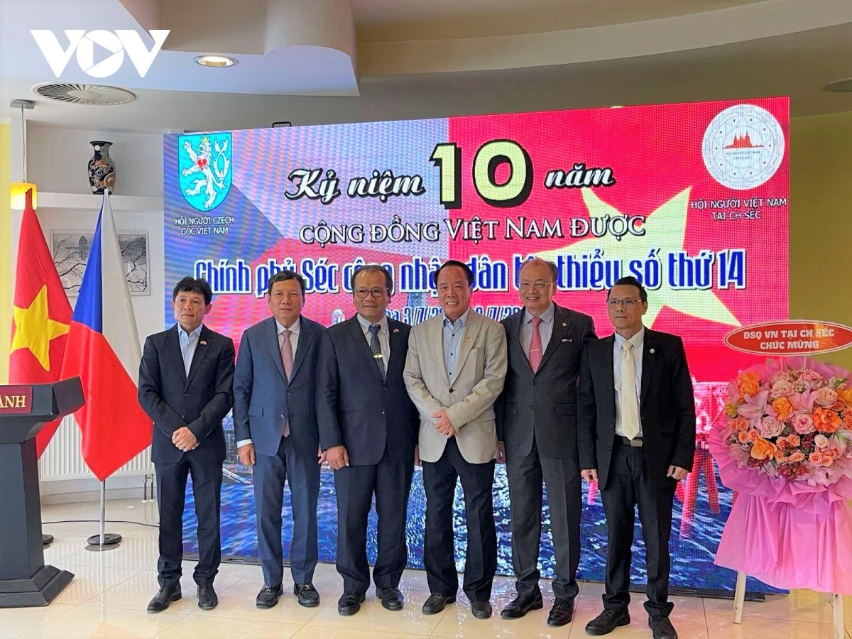 Cộng đồng người Việt hội nhập ngày càng sâu rộng vào xã hội CH Séc Cộng đồng người Việt hội nhập ngày càng sâu rộng vào xã hội CH Séc