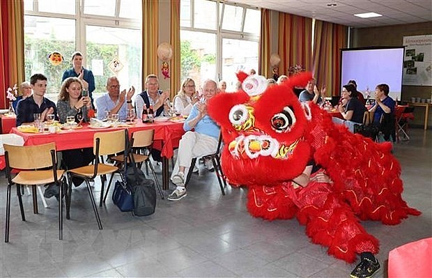 'Tet in Summer' Held in Belgium to Raise Funds for Poor Vietnamese Kids 'Tet in Summer' Held in Belgium to Raise Funds for Poor Vietnamese Kids