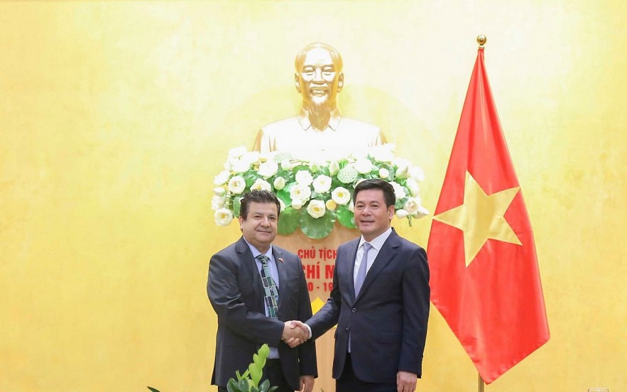 Vietnam, Chile Aim to Lift Bilateral Trade Ties Vietnam, Chile Aim to Lift Bilateral Trade Ties