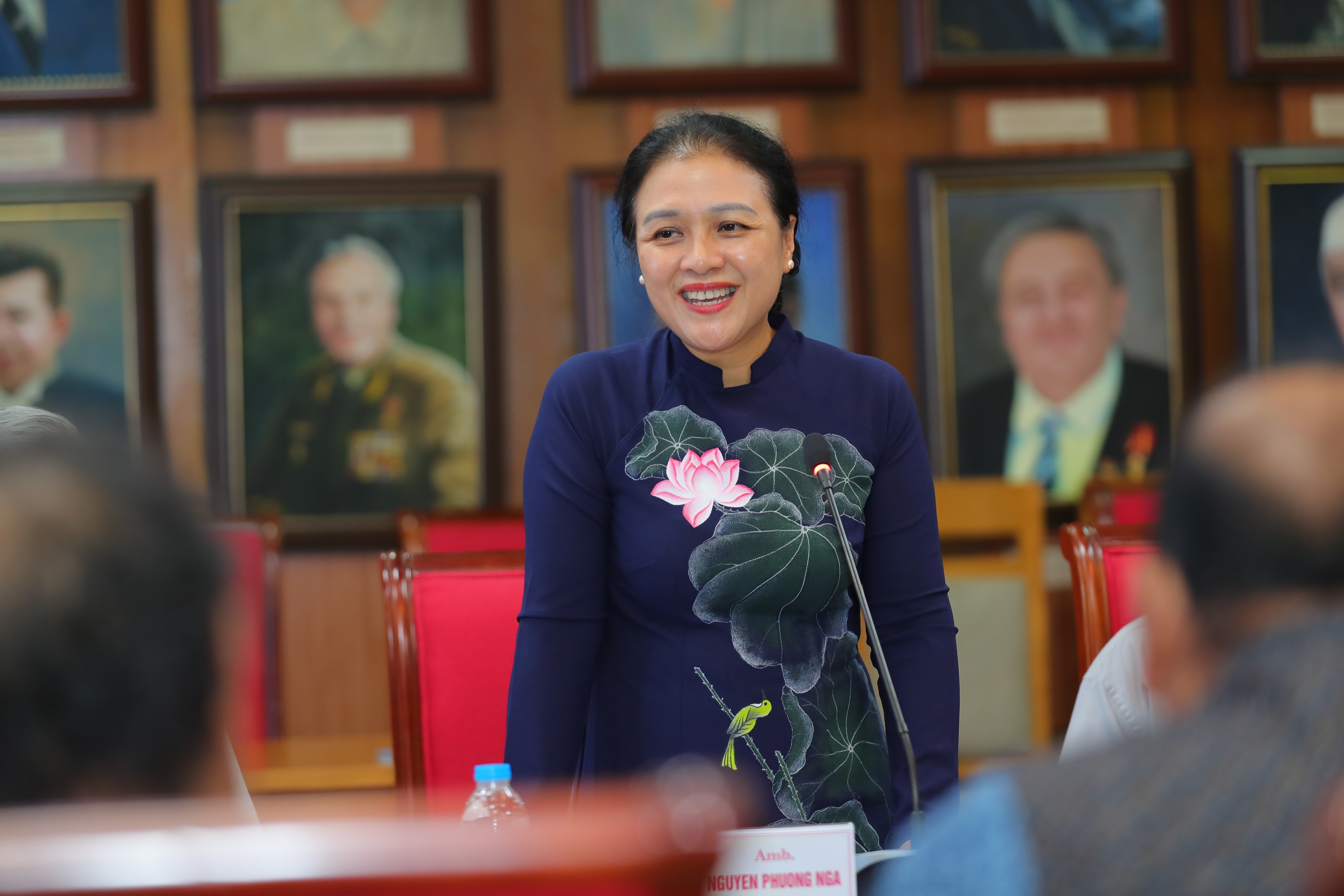 Đại sứ Nguyễn Phương Nga, Chủ tịch VUFO phát biểu tại buổi tiếp (Ảnh: Thu Hà). Đại sứ Nguyễn Phương Nga, Chủ tịch VUFO phát biểu tại buổi tiếp (Ảnh: Thu Hà).