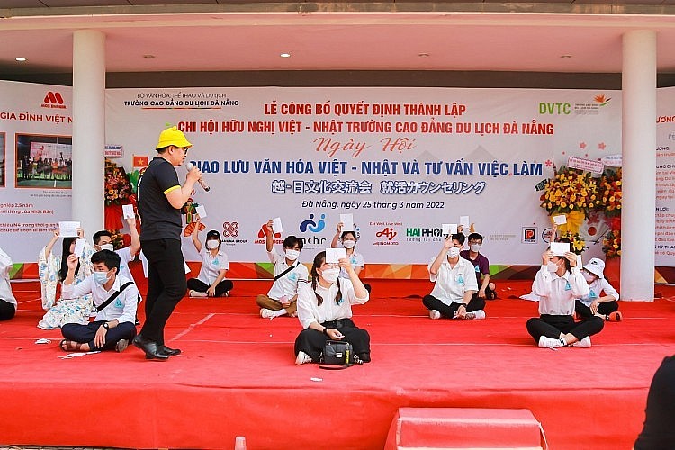 Vietnam - Passionate Hearts With Love For Japan Vietnamese People - Passionate Hearts With Love For Japan