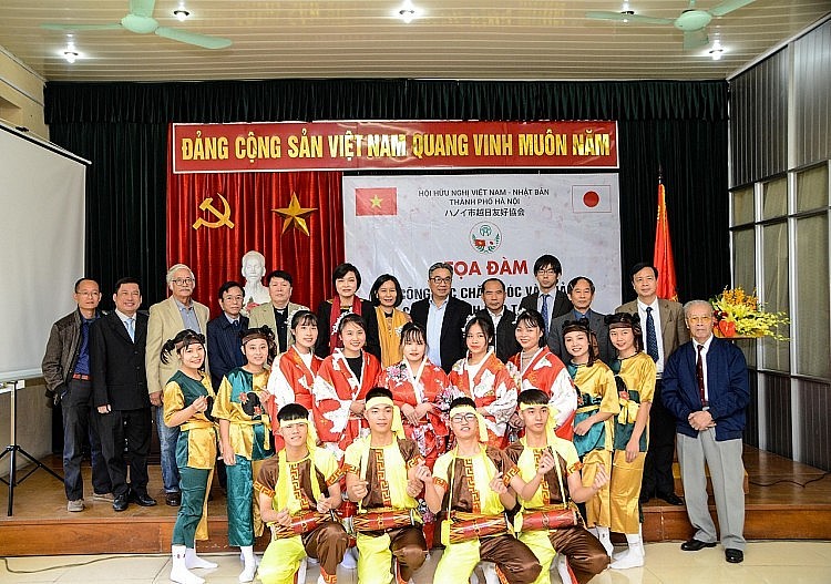 Vietnam - Passionate Hearts With Love For Japan Vietnamese People - Passionate Hearts With Love For Japan