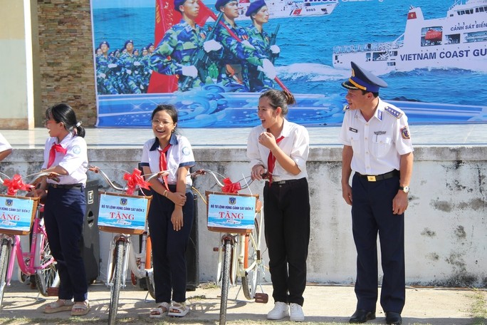 A Joyful of Cu Lao Xanh Community A Joyful of Cu Lao Xanh Community