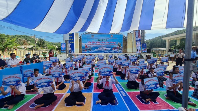 A Joyful of Cu Lao Xanh Community A Joyful of Cu Lao Xanh Community