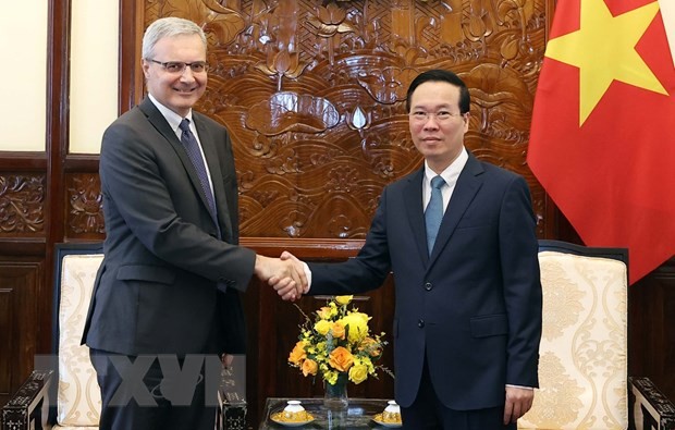 Chủ tịch nước Võ Văn Thưởng tiếp Đại sứ Pháp Nicolas Warnery. (Ảnh: Thống Nhất/TTXVN) Chủ tịch nước Võ Văn Thưởng tiếp Đại sứ Pháp Nicolas Warnery. (Ảnh: Thống Nhất/TTXVN)