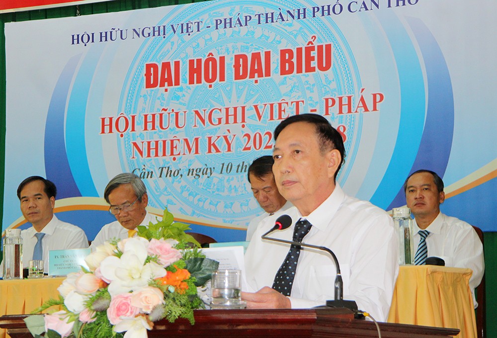 Đẩy mạnh, phát triển các hoạt động của cộng đồng Pháp ngữ tại Cần Thơ Đẩy mạnh, phát triển các hoạt động của cộng đồng Pháp ngữ tại Cần Thơ