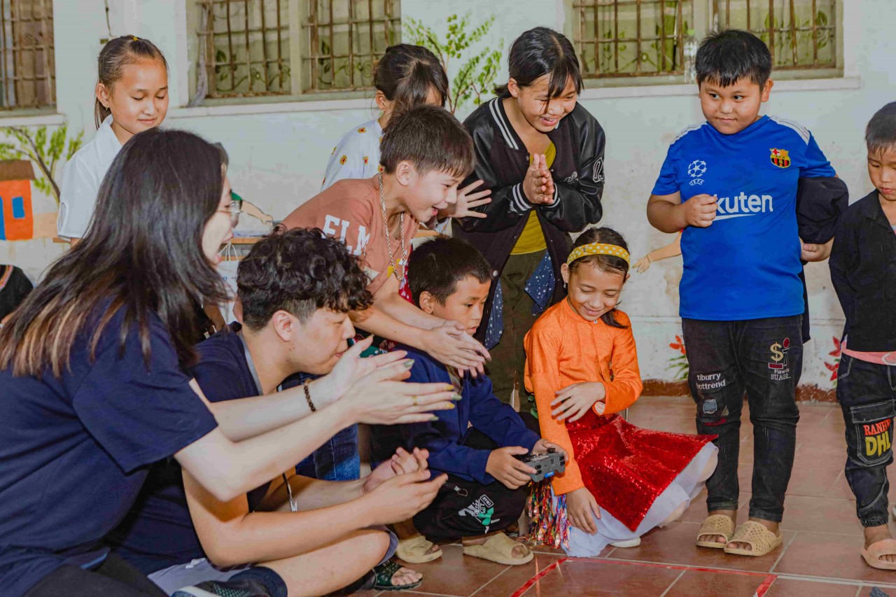 Robotics Worshop in Ha Giang Province (Photo: STEAM for Vietnam) Robotics Worshop in Ha Giang Province (Photo: STEAM for Vietnam)