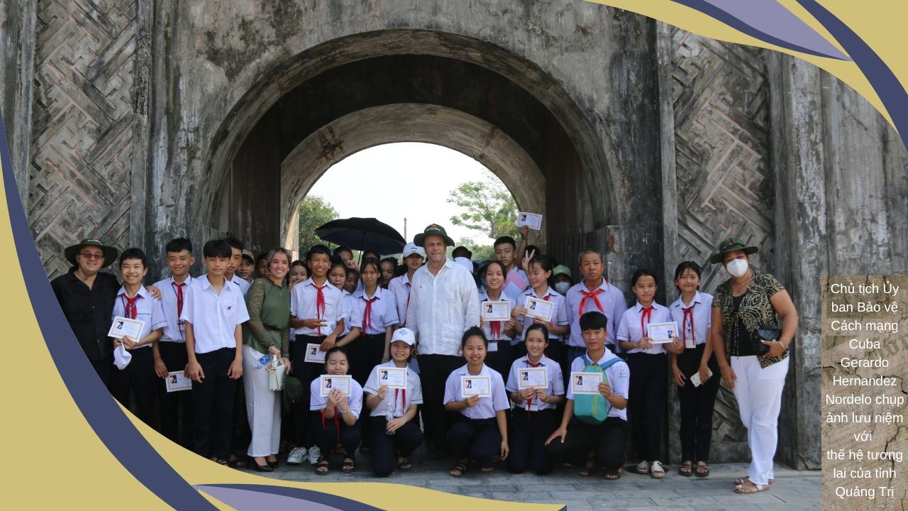 Bài 1: Thúc đẩy mối quan hệ ngày càng bền chặt, phát triển Bài 1: Thúc đẩy mối quan hệ ngày càng bền chặt, phát triển