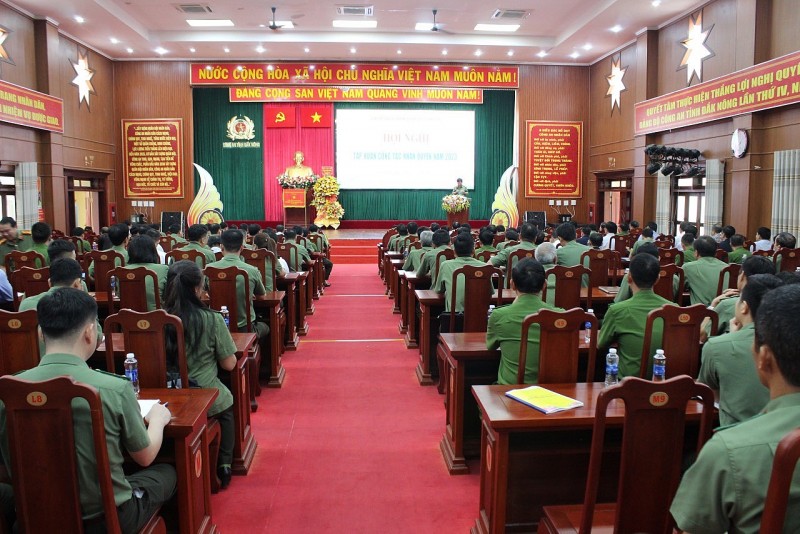 Những nhiệm vụ trọng tâm nhằm giải quyết tốt nhu cầu, nguyện vọng của người dân Những nhiệm vụ trọng tâm nhằm giải quyết tốt nhu cầu, nguyện vọng của người dân