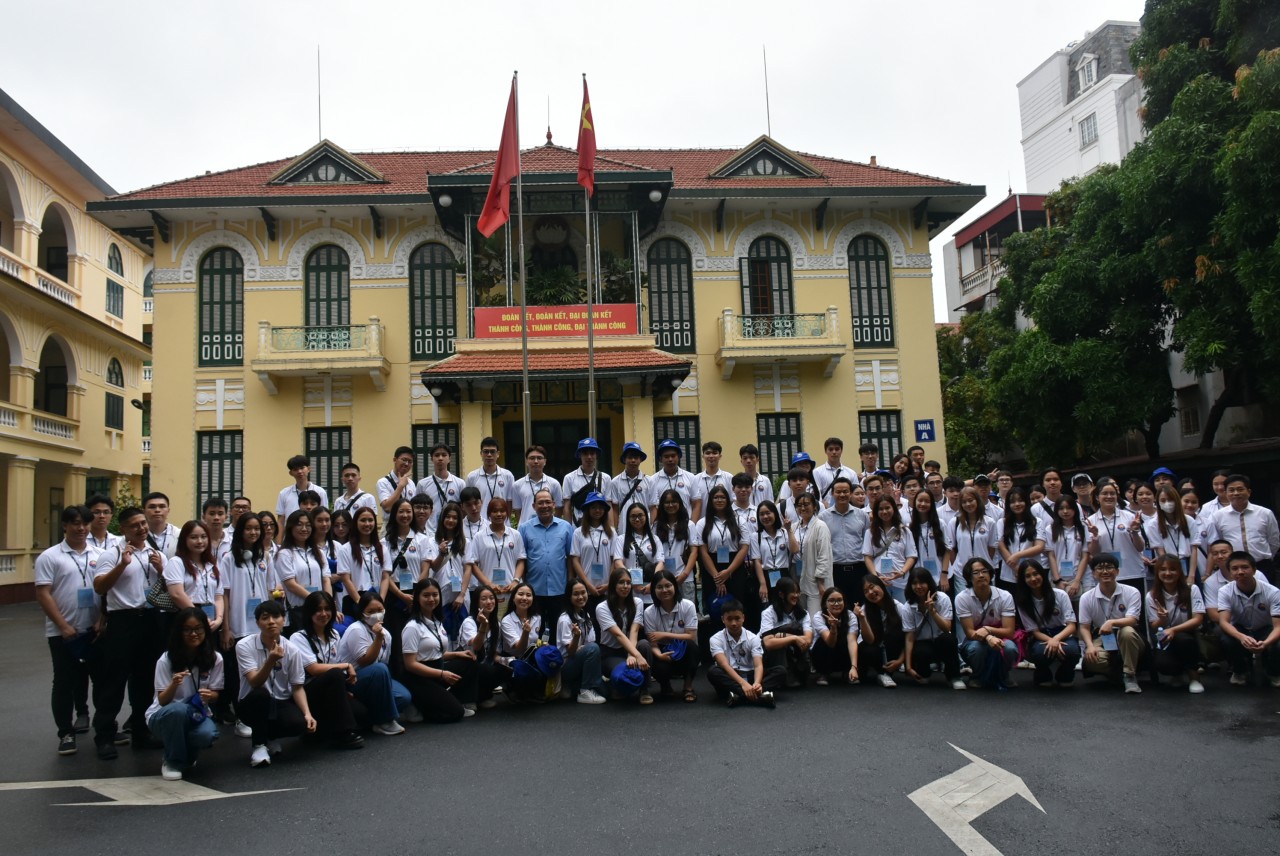 Thanh niên, sinh viên kiều bào là nền tảng của khối truyền thống đại đoàn kết đất nước Thanh niên, sinh viên kiều bào là nền tảng của khối truyền thống đại đoàn kết đất nước