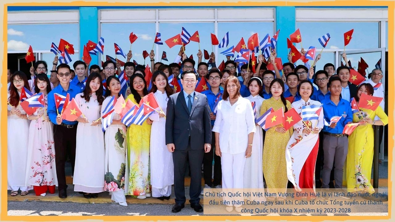 Biểu tượng của tự do, hòa bình và lòng nhân ái