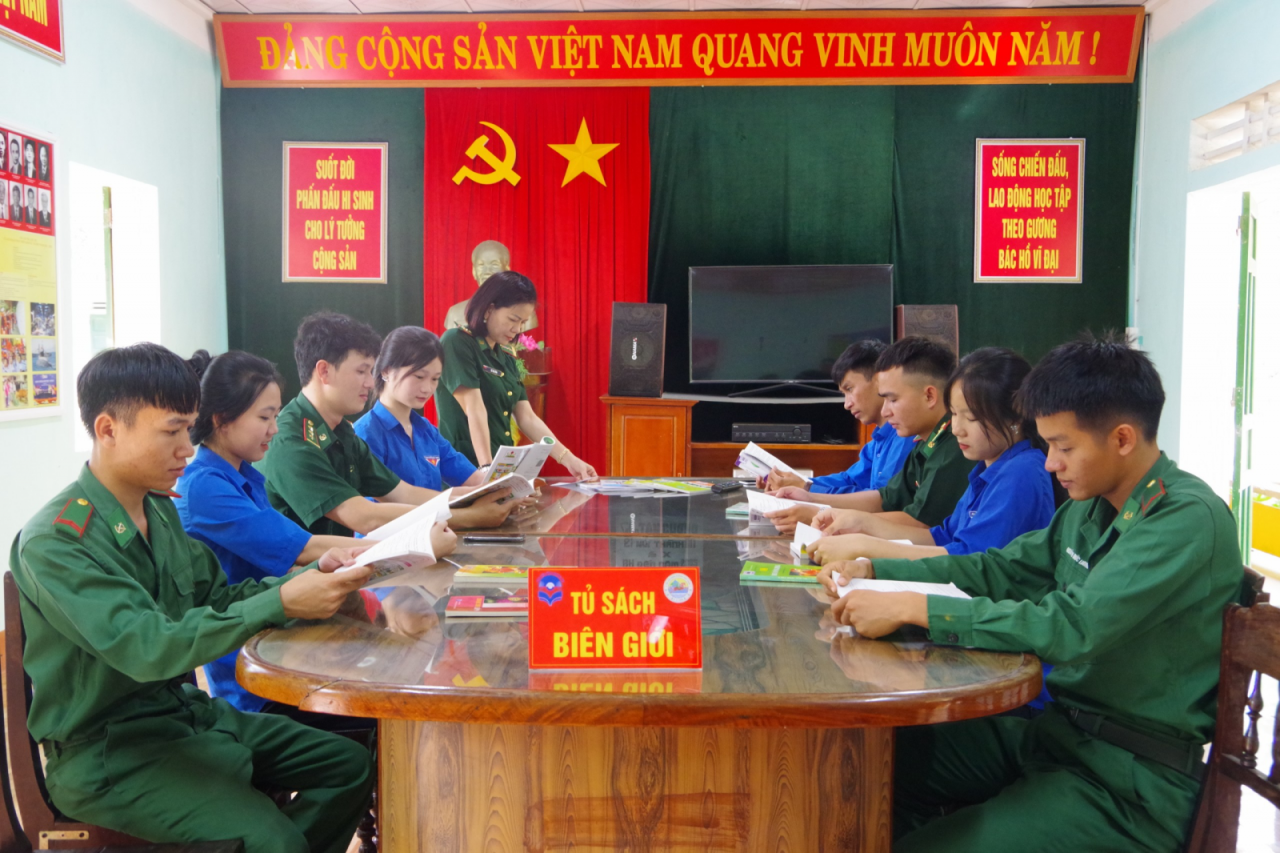 BĐBP Quảng Trị: Triển khai “Phòng đọc biên giới” tại các đơn vị tuyến biển BĐBP Quảng Trị: Triển khai “Phòng đọc biên giới” tại các đơn vị tuyến biển