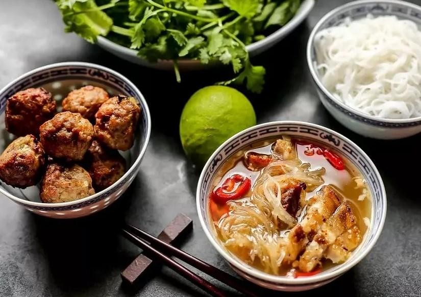 Tạp chí Ấn Độ: Giới thiệu 10 món chay tuyệt ngon của Việt Nam Tạp chí Ấn Độ: Giới thiệu 10 món chay tuyệt ngon của Việt Nam