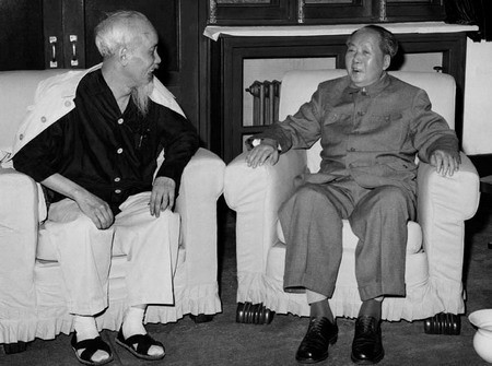 Hồ Chí Minh và những câu chuyện ứng xử ngoại giao Hồ Chí Minh và những câu chuyện ứng xử ngoại giao