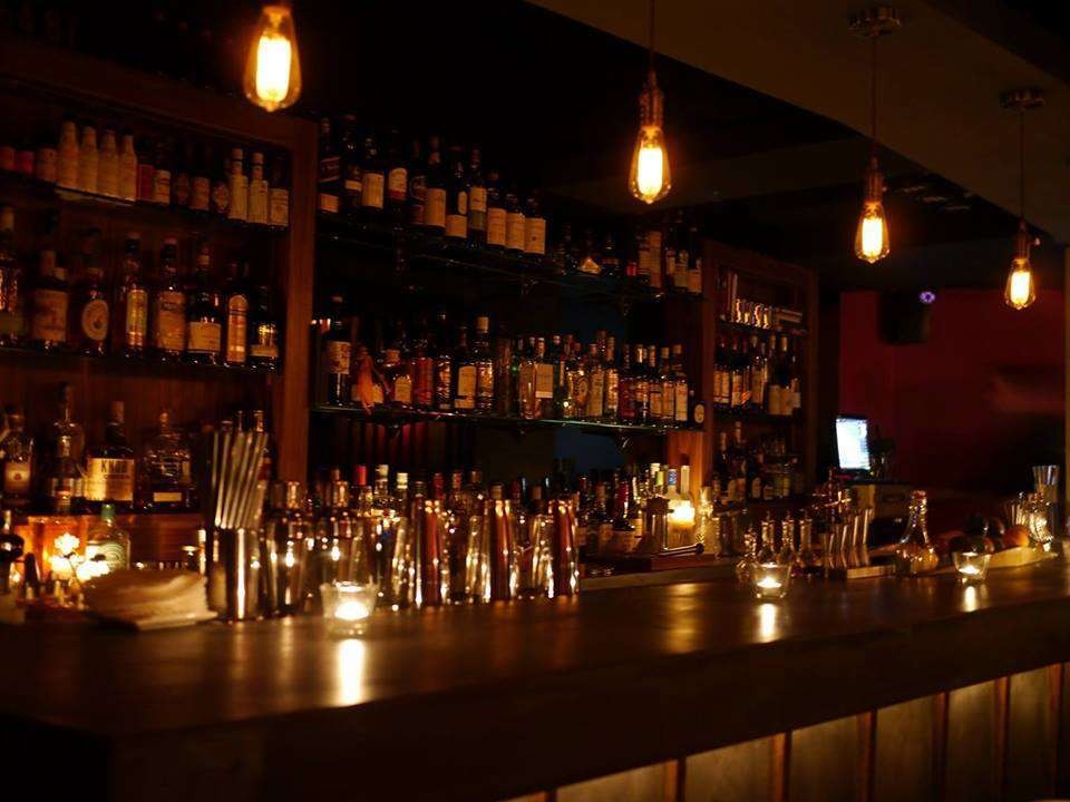 Khám phá những quán bar ẩn hấp dẫn nhất thế giới Khám phá những quán bar ẩn hấp dẫn nhất thế giới