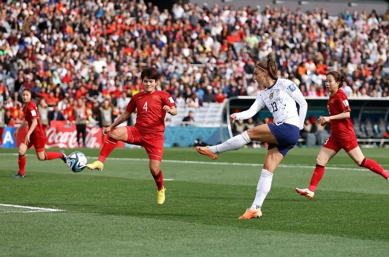 Báo chí nước ngoài: Ấn tượng với tinh thần thi đấu của Việt Nam trong lần đầu tham gia World Cup Báo chí nước ngoài: Ấn tượng với tinh thần thi đấu của Việt Nam trong lần đầu tham gia World Cup