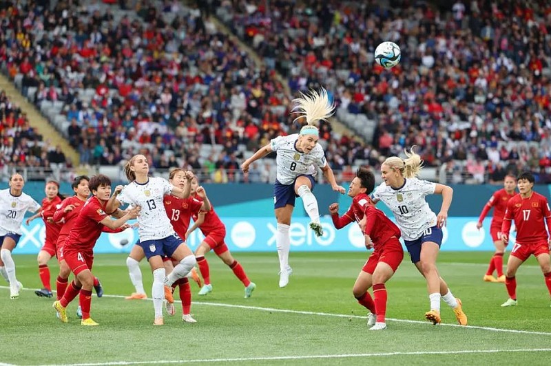 Báo chí nước ngoài: Ấn tượng với tinh thần thi đấu của Việt Nam trong lần đầu tham gia World Cup Báo chí nước ngoài: Ấn tượng với tinh thần thi đấu của Việt Nam trong lần đầu tham gia World Cup