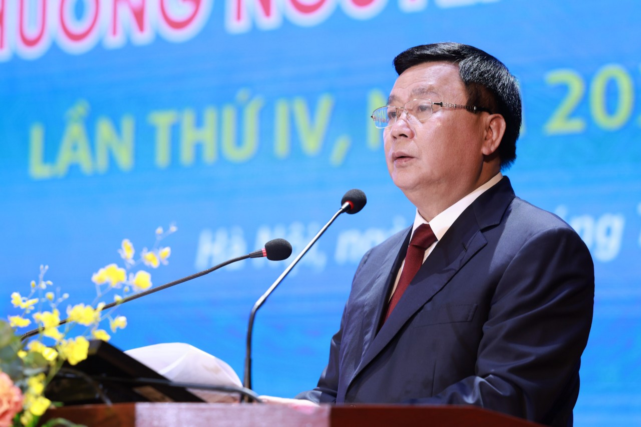Trao giải Nguyễn Đức Cảnh cho 167 công nhân lao động tiêu biểu Trao giải Nguyễn Đức Cảnh cho 167 công nhân lao động tiêu biểu