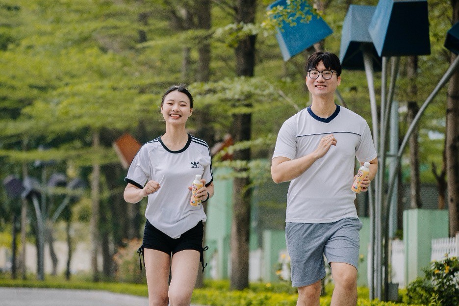 Người tiêu dùng ngày càng quan tâm đến sức khỏe, chọn lọc thức uống ngày một cẩn thận. Người tiêu dùng ngày càng quan tâm đến sức khỏe, chọn lọc thức uống ngày một cẩn thận.