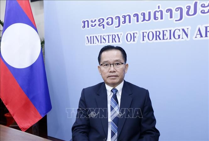 Việt Nam có nhiều đóng góp quan trọng vào sự phát triển của ASEAN Việt Nam có nhiều đóng góp quan trọng vào sự phát triển của ASEAN