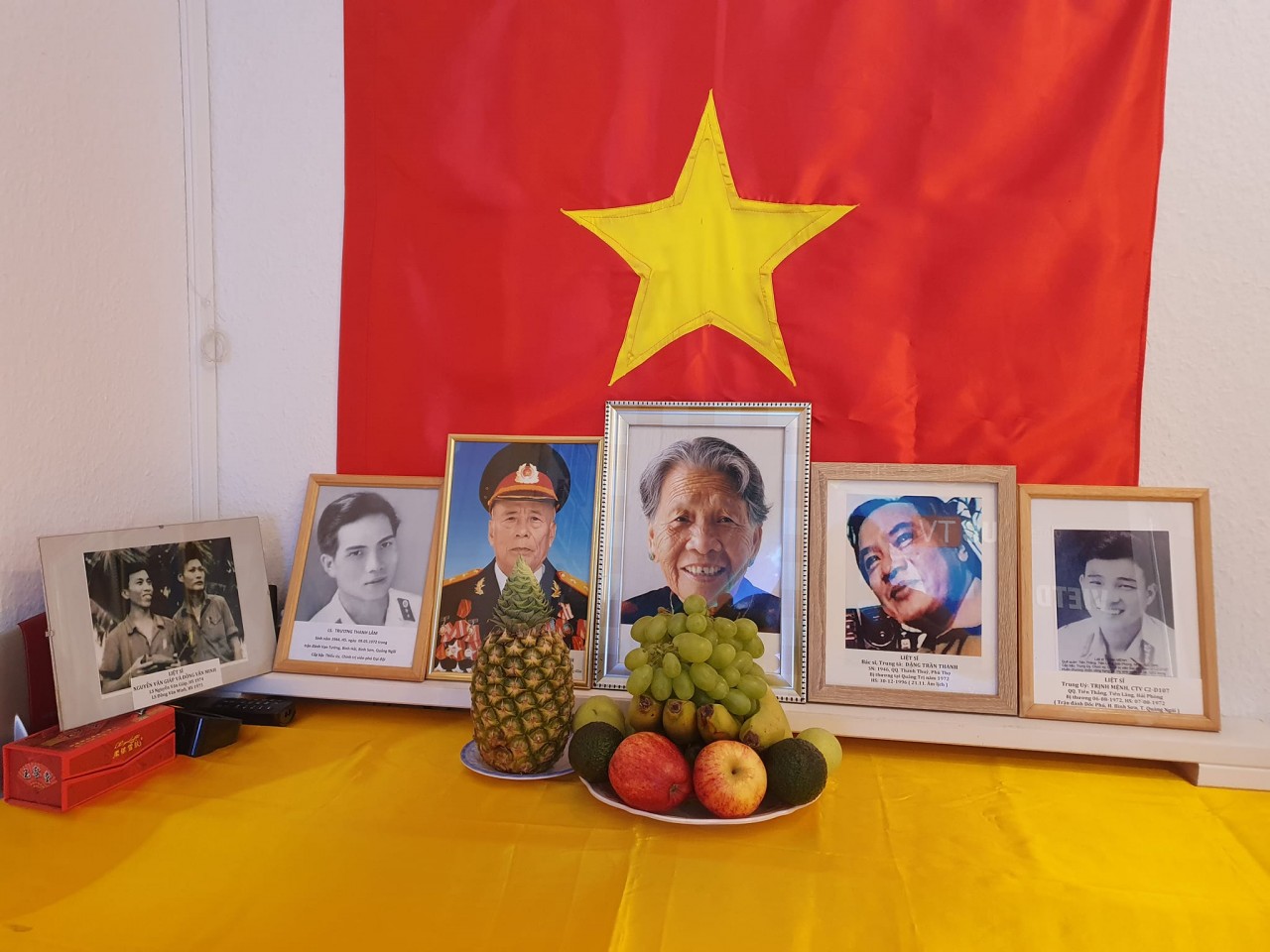 Kiều bào Nguyễn Huy Thắng và 34 lần vượt nửa vòng trái đất tìm mộ liệt sĩ Kiều bào Nguyễn Huy Thắng và 34 lần vượt nửa vòng trái đất tìm mộ liệt sĩ