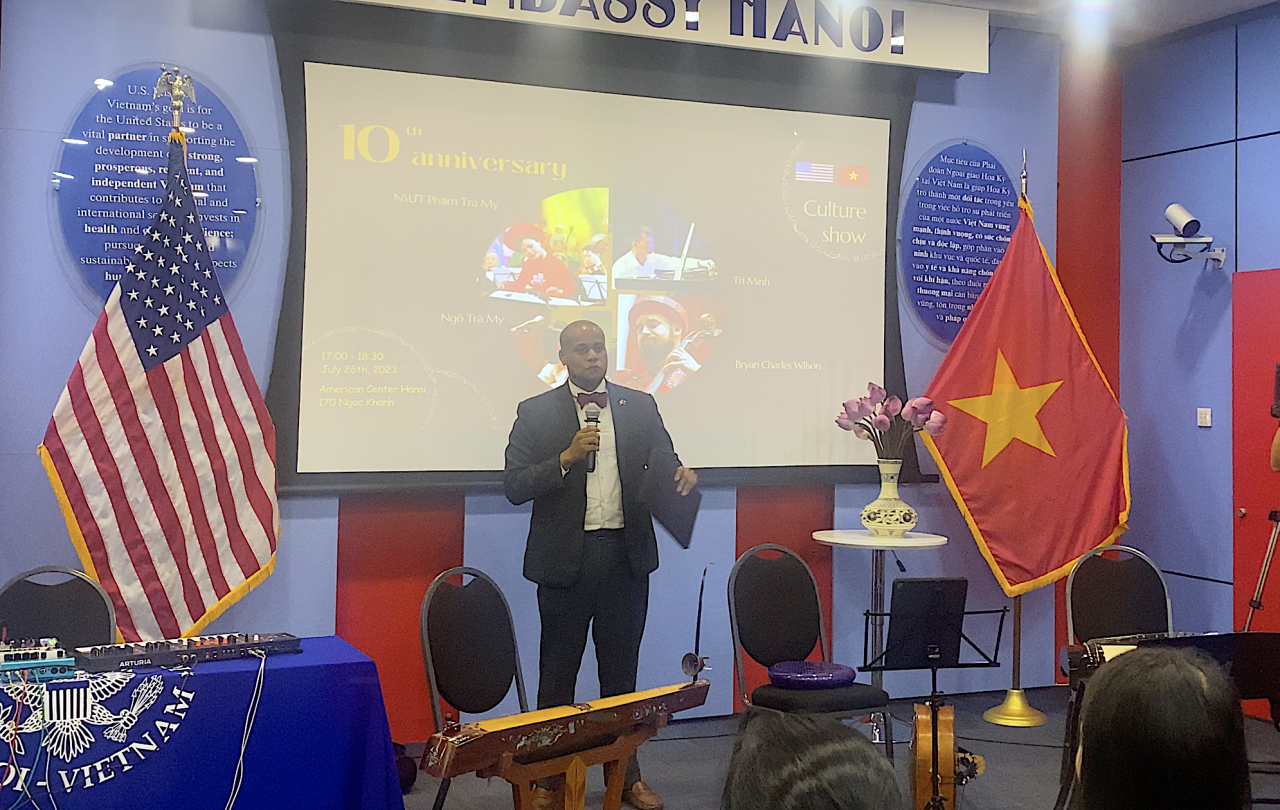 Liên hoan văn hoá đặc sắc tôn vinh quan hệ Việt Nam - Hoa Kỳ 10 năm Việt - Mỹ thiết lập quan hệ Đối tác Toàn diện: Bản hòa tấu của tình hữu nghị