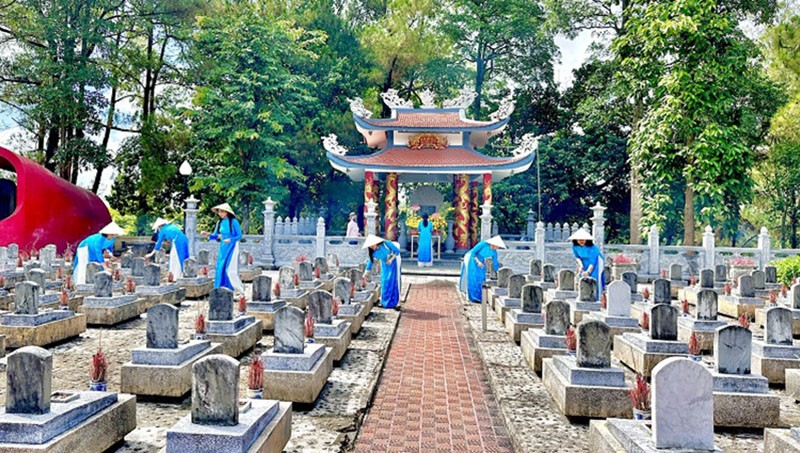 Hội Liên hiệp Phụ nữ Việt Nam với hoạt động uống nước nhớ nguồn Hoạt động uống nước nhớ nguồn của Hội Liên hiệp Phụ nữ Việt Nam