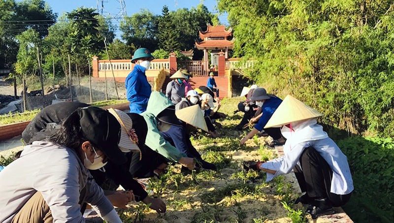 Hội Liên hiệp Phụ nữ Việt Nam với hoạt động uống nước nhớ nguồn Hoạt động uống nước nhớ nguồn của Hội Liên hiệp Phụ nữ Việt Nam