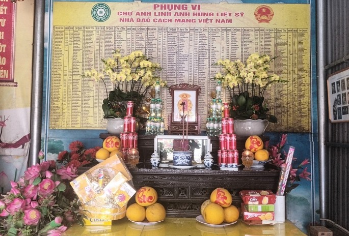 Nghệ An: Thắp hương tri ân anh linh các nhà báo liệt sĩ tại chùa Âu Lạc Nghệ An: Thắp hương tri ân anh linh các nhà báo liệt sĩ tại chùa Âu Lạc