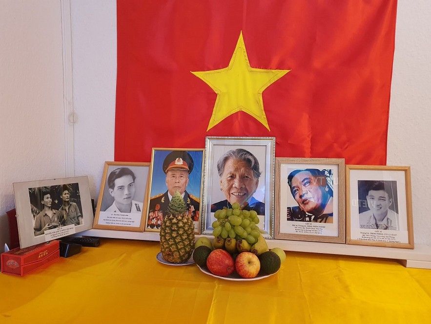 Viet Expat Returns to Find Lost Graves of Heroic Martyrs Viet Expat Returns to Find Lost Graves of Heroic Martyrs