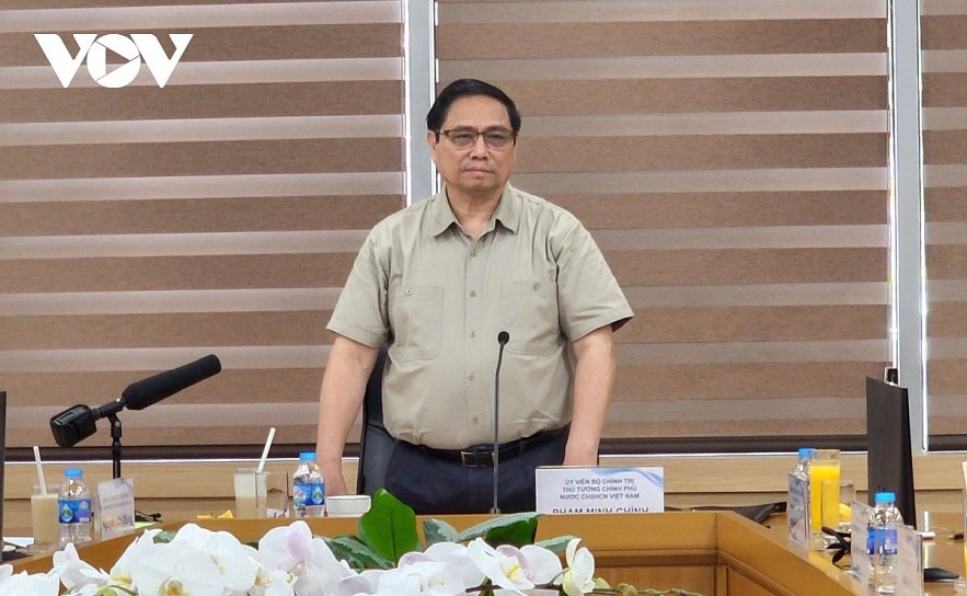 Prime Minister Pham Minh Chinh speaks at the working session. Prime Minister Pham Minh Chinh speaks at the working session.