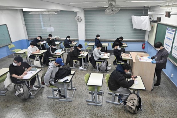 Đại học Hàn Quốc trầy trật tìm sinh viên giữa vấn nạn tỉ lệ sinh giảm Đại học Hàn Quốc trầy trật tìm sinh viên giữa vấn nạn tỉ lệ sinh giảm