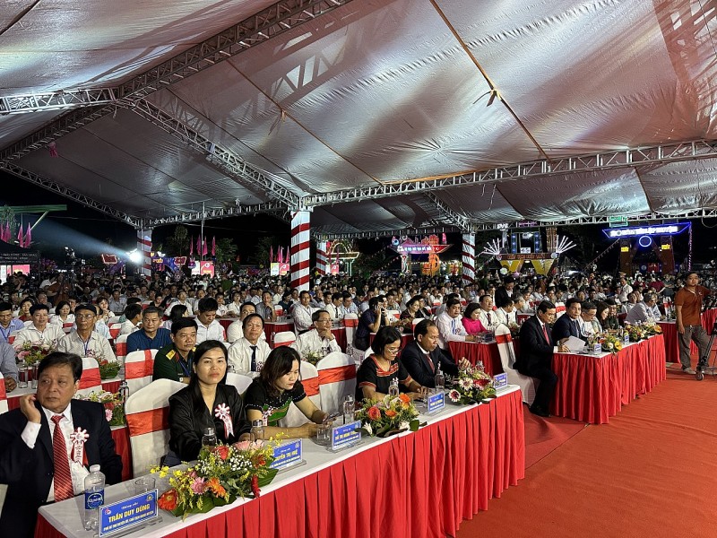 20 năm tái lập: mang hình ảnh sâm Ngọc Linh, con người Nam Trà My tới bạn bè trong nước và quốc tế 20 năm tái lập: mang hình ảnh sâm Ngọc Linh, con người Nam Trà My tới bạn bè trong nước và quốc tế