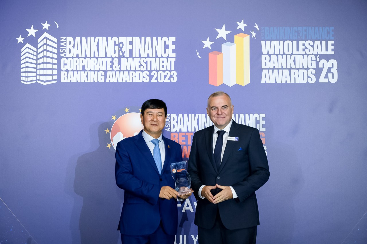 Tạp chí uy tín hàng đầu Châu Á vinh danh HDBank ở hạng mục phát triển bền vững Tạp chí uy tín hàng đầu Châu Á vinh danh HDBank ở hạng mục phát triển bền vững