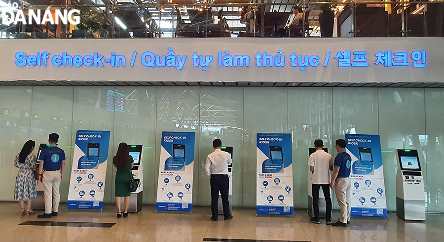 Self-check-in kiosks launched in Da Nang International Airport Self-check-in kiosks launched in Da Nang International Airport
