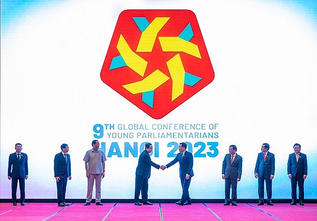 At the launching ceremony. Photo: toquoc.vn