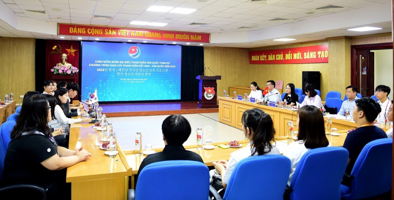 Vietnam-RoK Student exchange Symbolme Underways Vietnam-RoK Student exchange Symbolme Underways